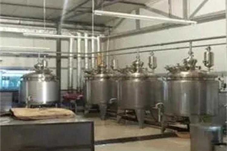 煙臺釀酒設備回收